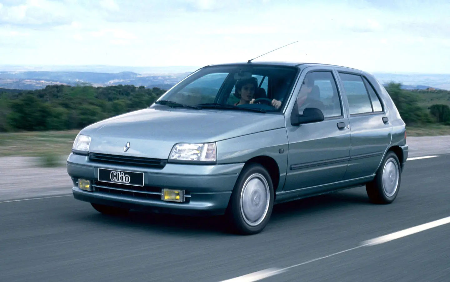 Renault Clio Clio 1.2 RT 6