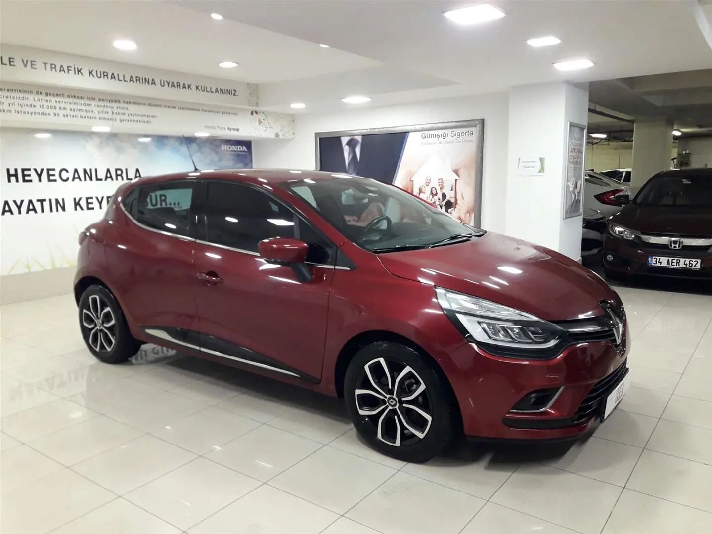 Renault Clio Clio 1.2 Turbo Icon EDC 1