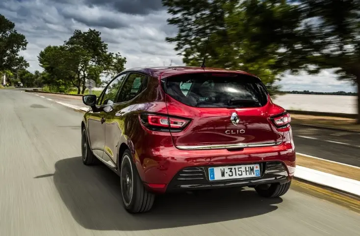 Renault Clio Clio 1.2 Turbo Touchrome EDC 0