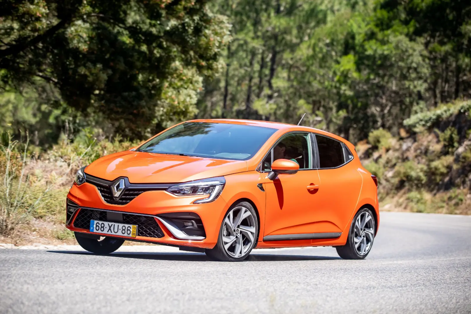 Renault Clio Clio 1.0 TCe RS Line EDC	 1