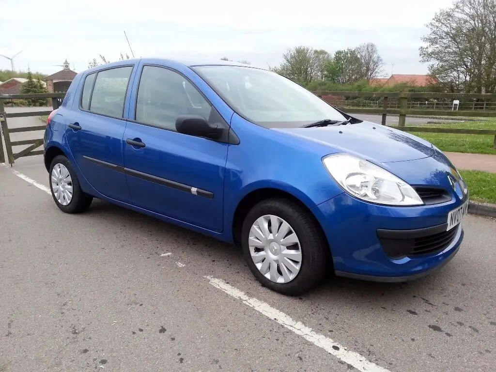 Renault Clio Clio 1.4 16V Expression 4