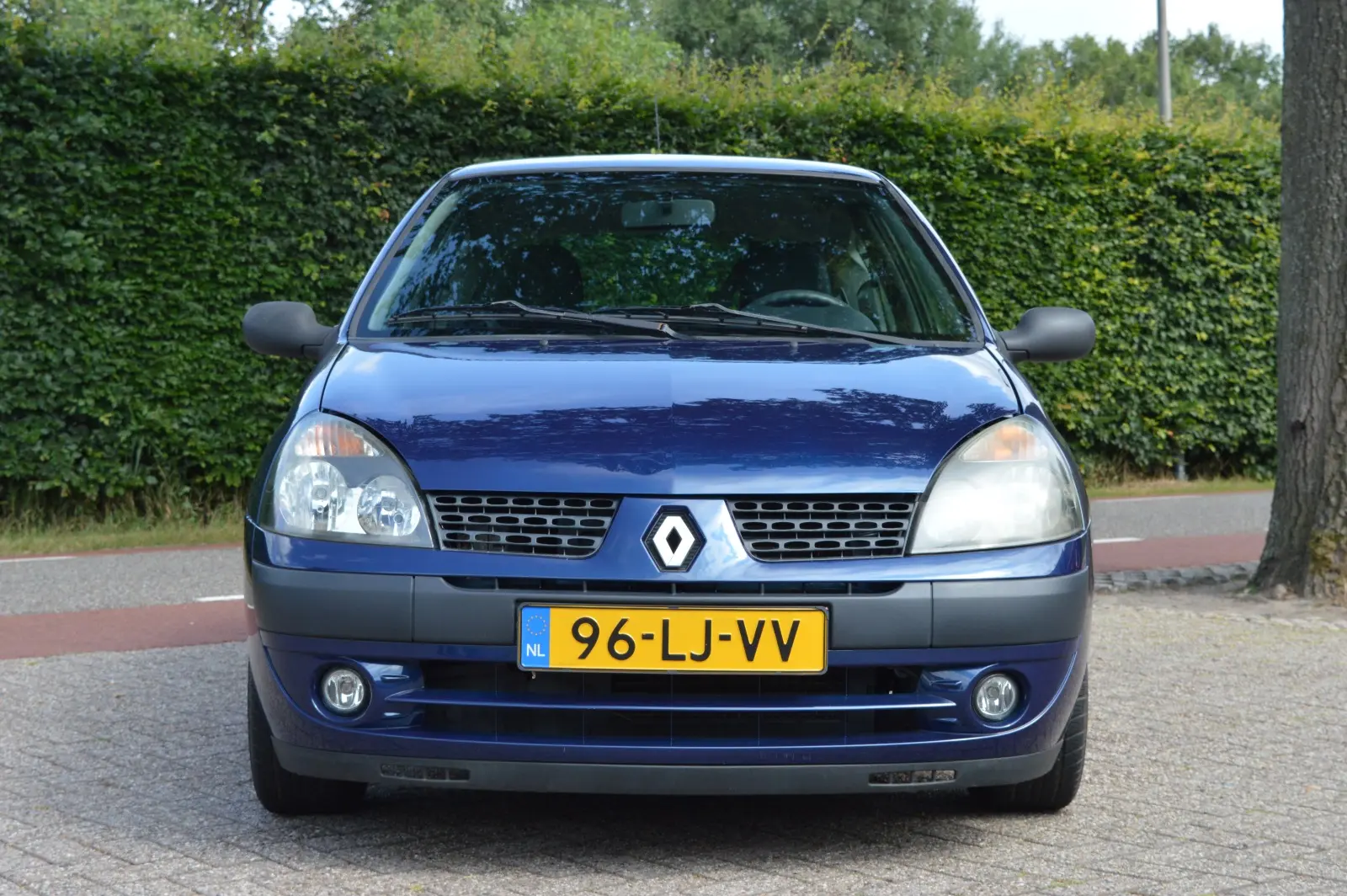 Renault Clio Clio 1.4 16V Expression 4