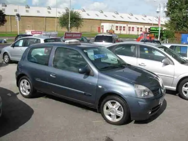 Renault Clio Clio 1.2 16V Extreme 3