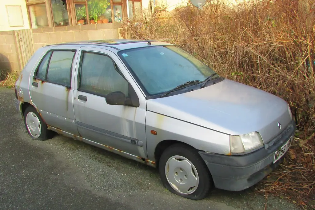 Renault Clio Clio 1.4 RN 6