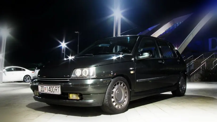 Renault Clio Clio 1.4 RT 3