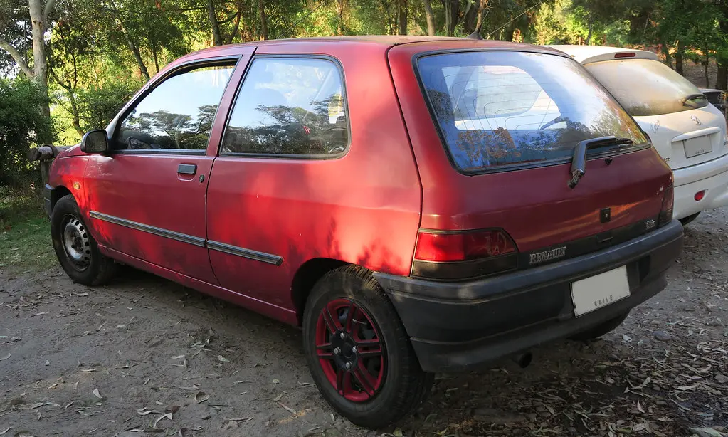 Renault Clio Clio 1.4 RT 2