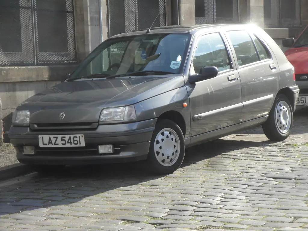 Renault Clio Clio 1.4 RT 1