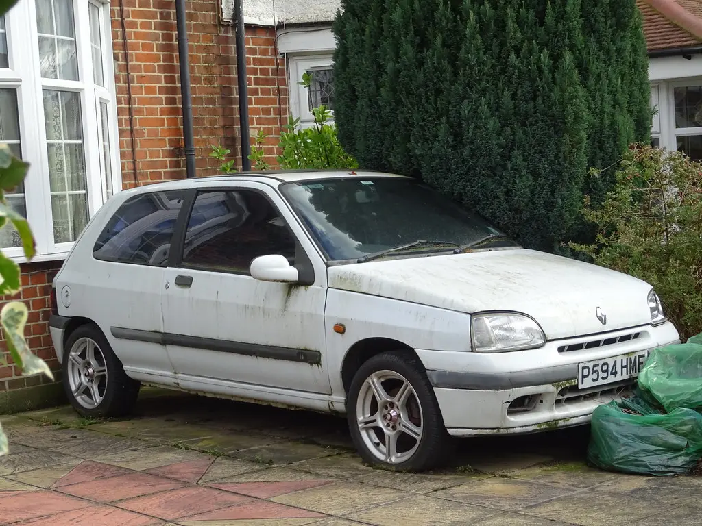 Renault Clio Clio 1.4 RT 5