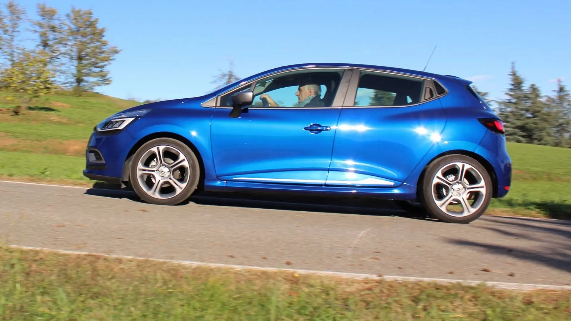 Renault Clio Clio 1.5 DCI GT Line EDC 2