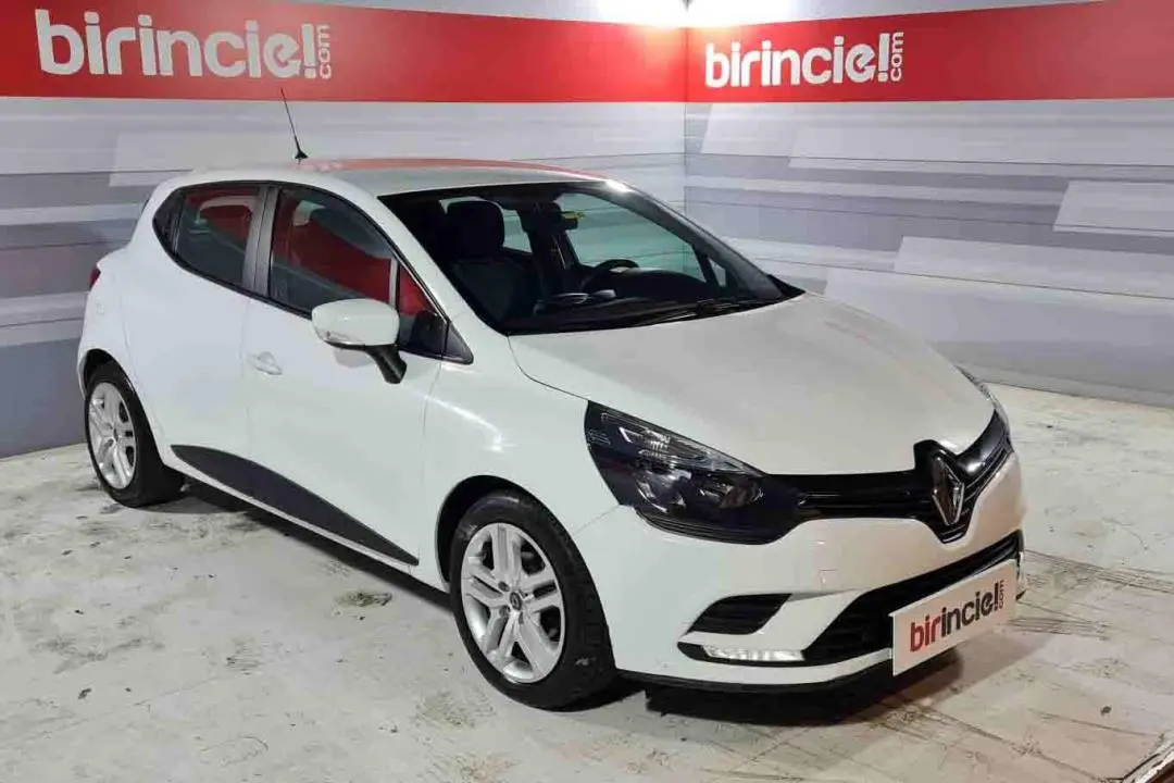 Renault Clio Clio 1.2 16V Joy Plus 3