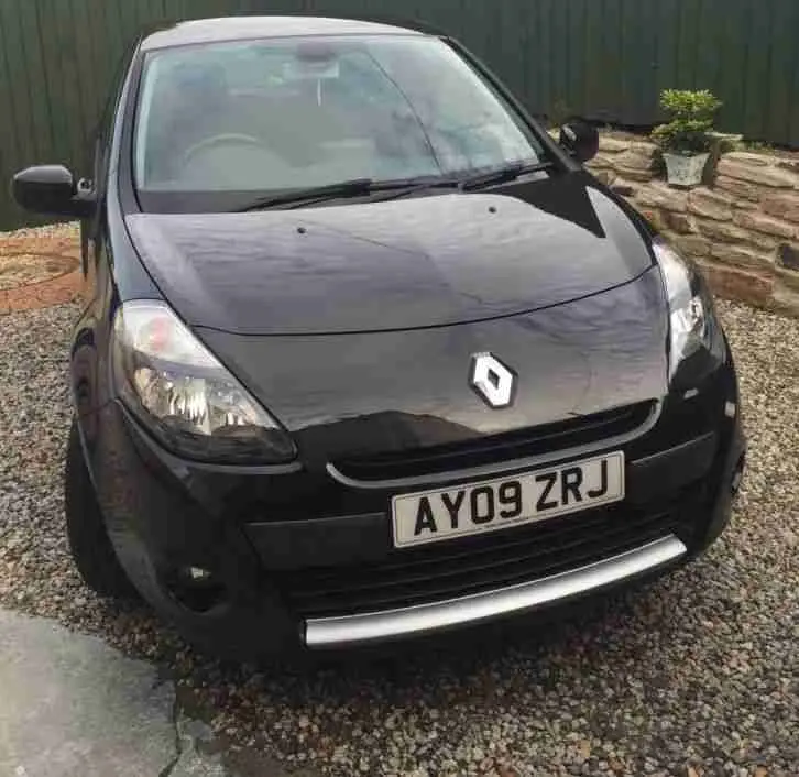 Renault Clio Clio 1.5 DCI Tom Tom Edition BVR 7