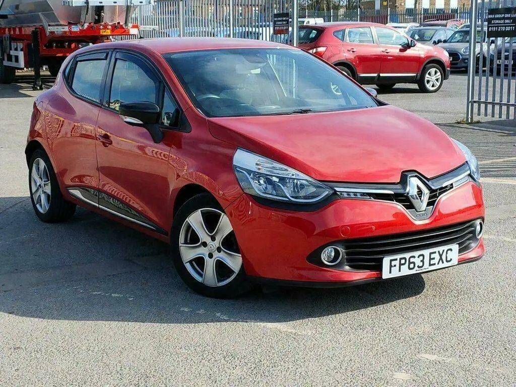 Renault Clio Clio 1.5 DCI Touch EDC 4