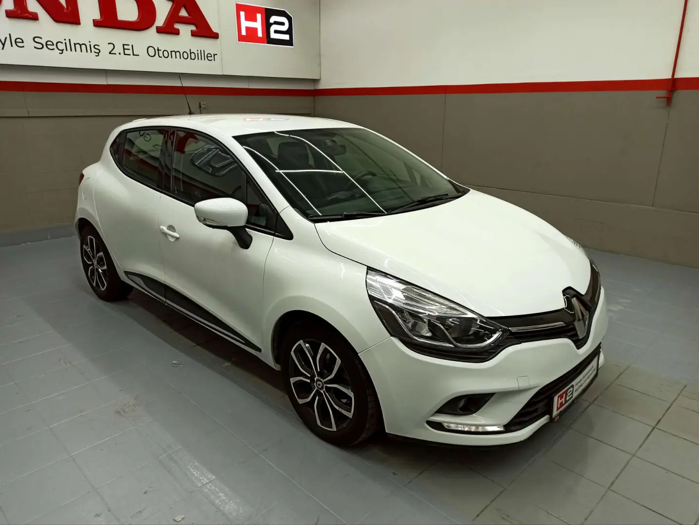 Renault Clio Clio 1.5 DCI Touch EDC 7