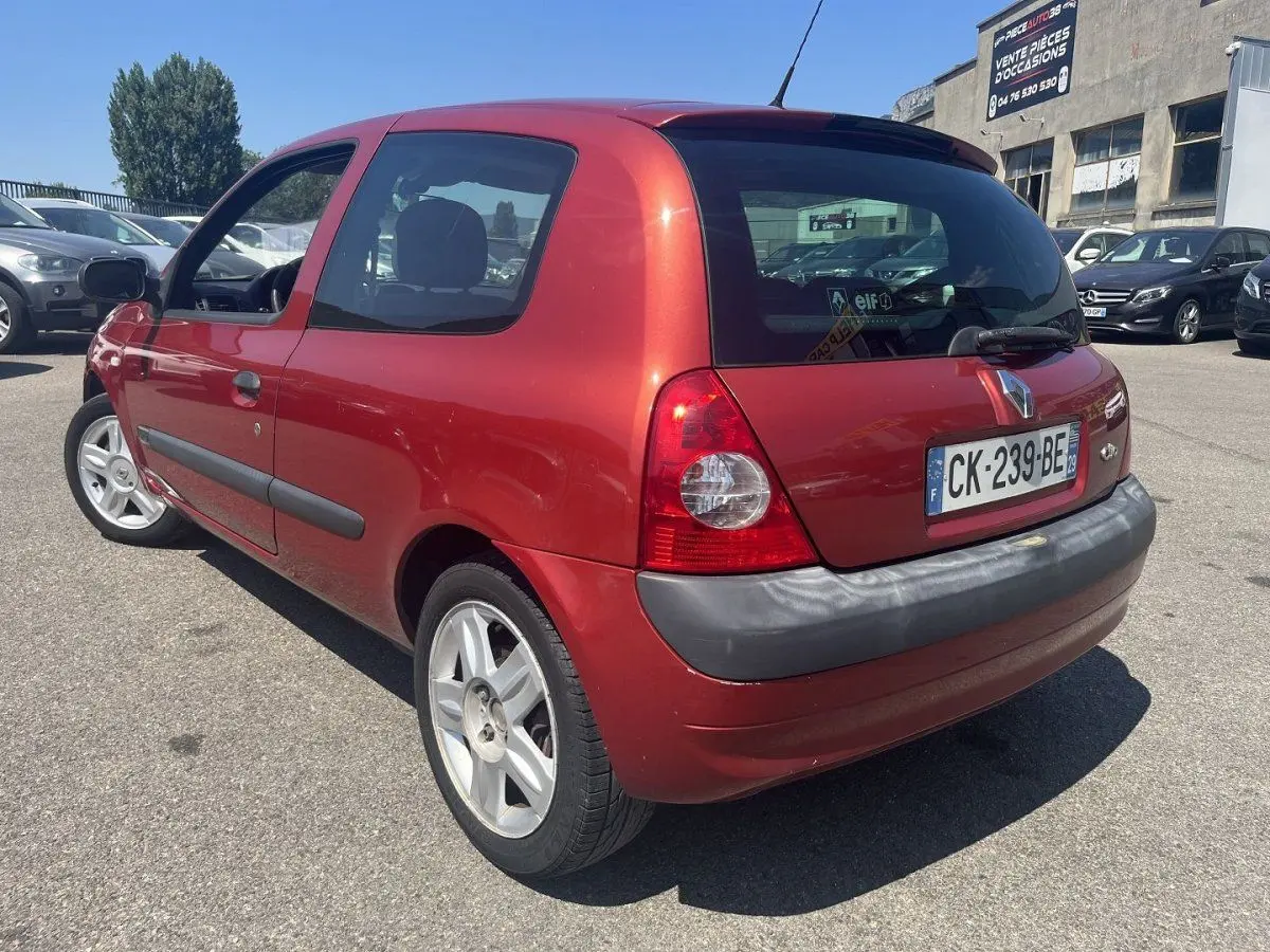 Renault Clio Clio 1.6 16V Dynamique BVA 3