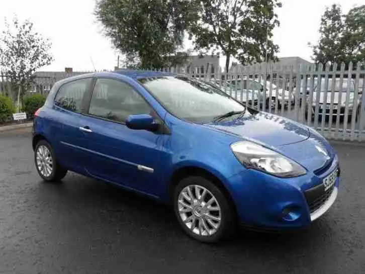Renault Clio Clio 1.6 16V Dynamique BVA 2