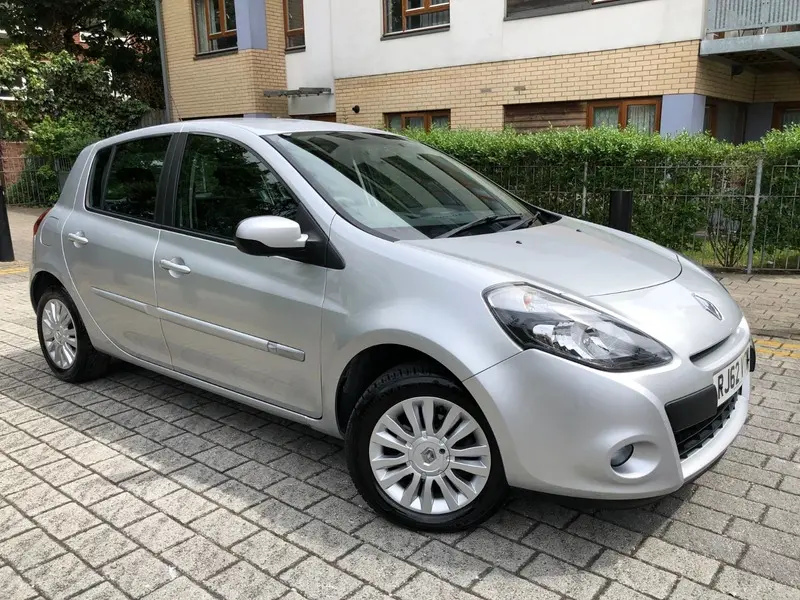 Renault Clio Clio 1.6 16V Expression BVA 5