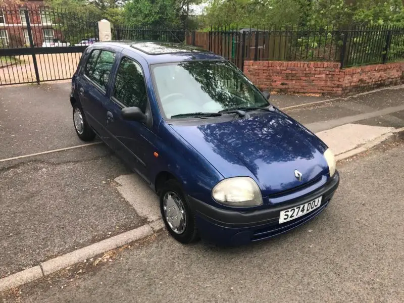 Renault Clio Clio 1.6 RTE 1