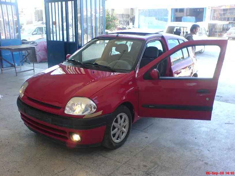 Renault Clio Clio 1.6 RXT 2