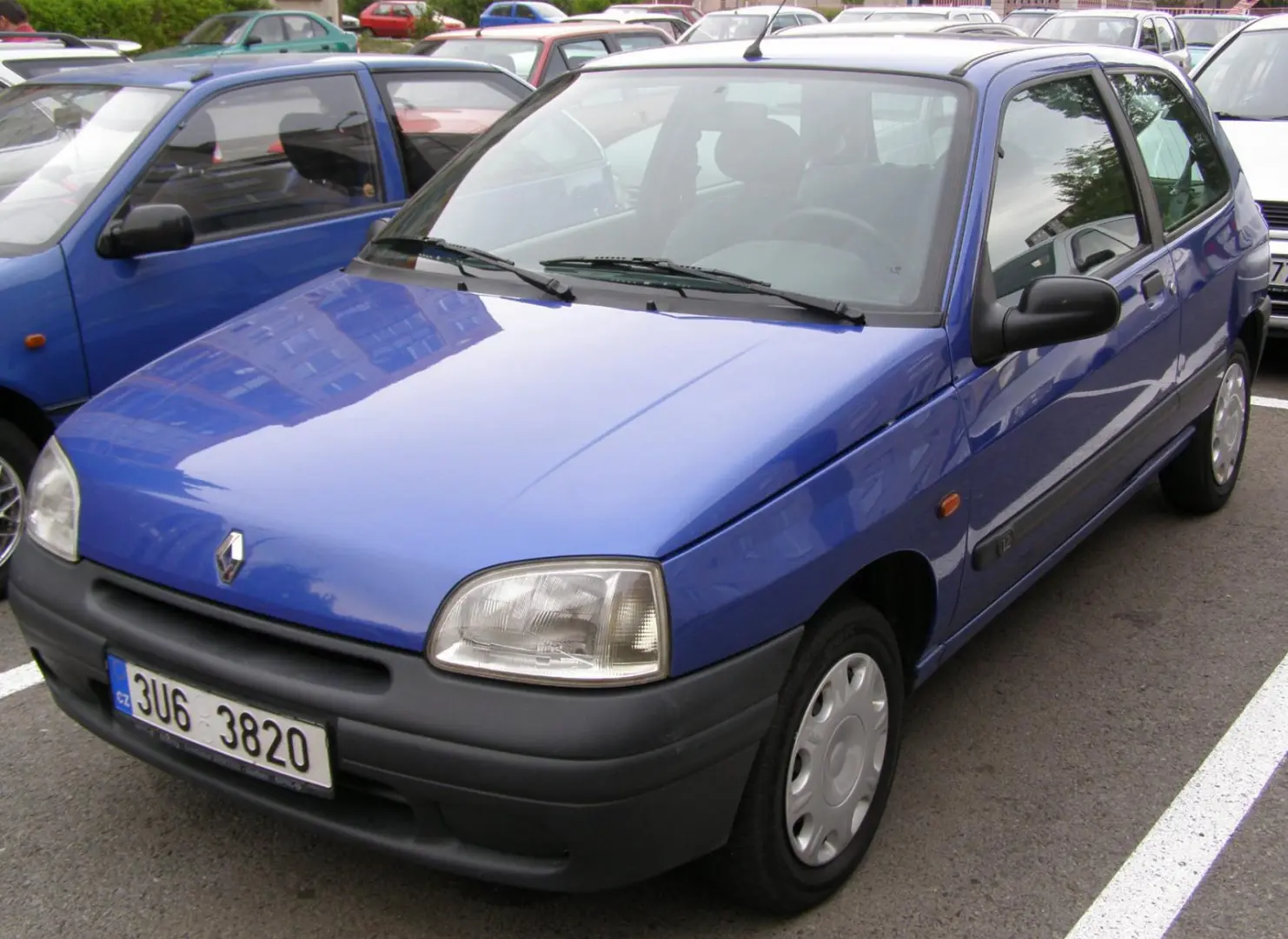 Renault Clio Clio 1.8 RS 4
