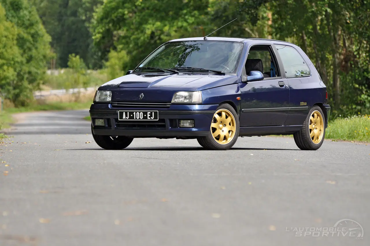 Renault Clio Clio 1.8i RS 5