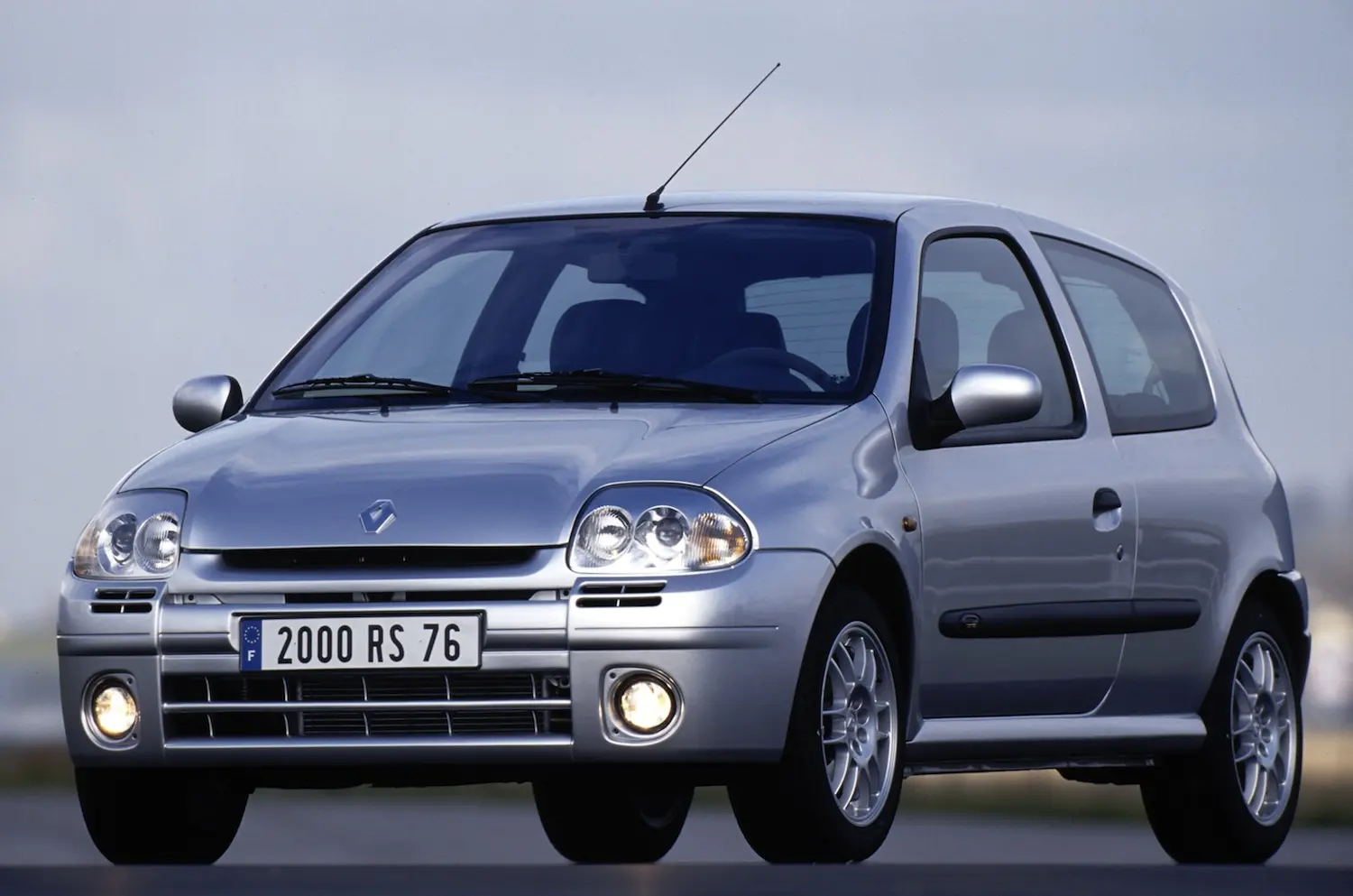 Renault Clio Clio 1.8i RS 3