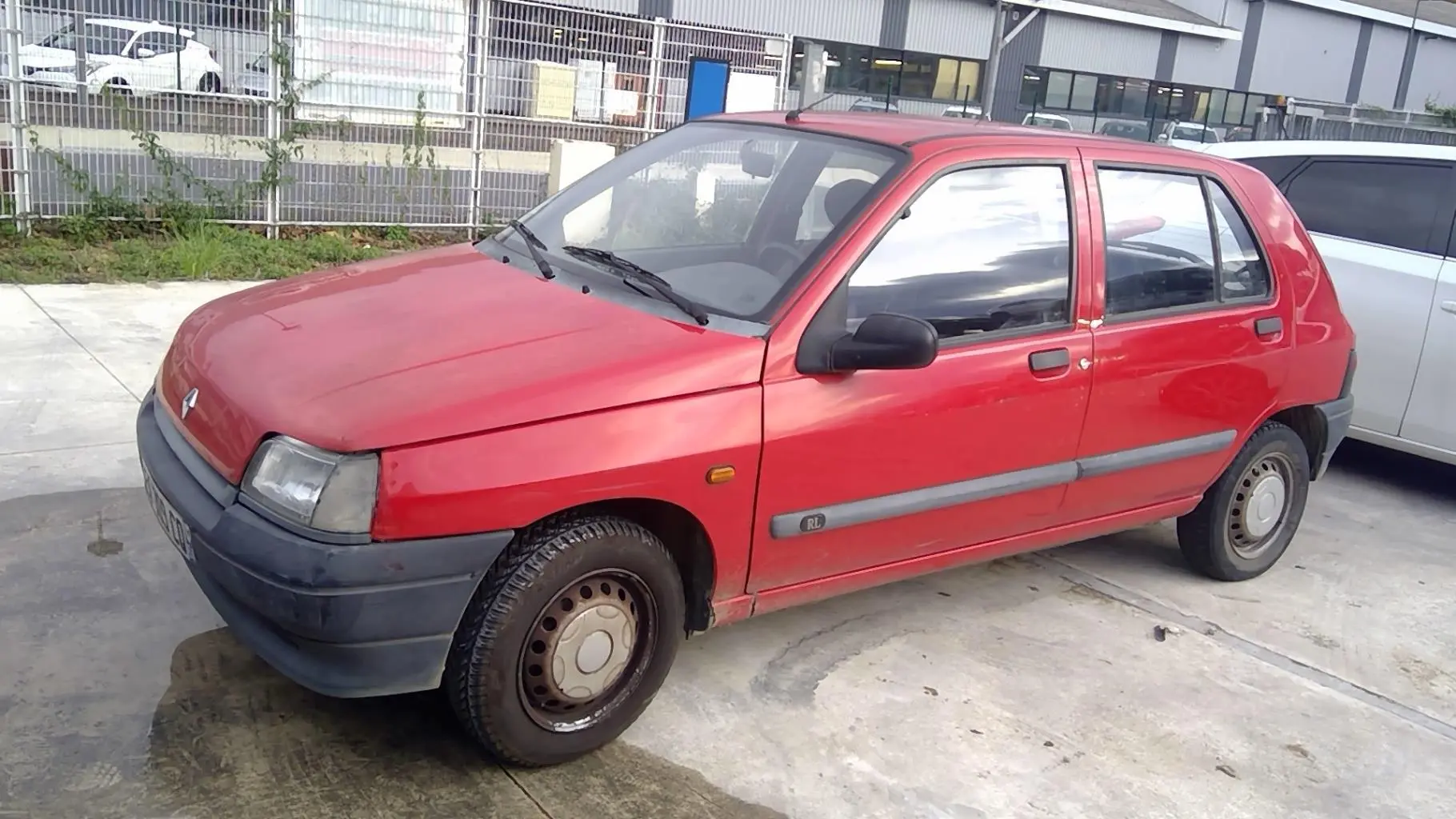 Renault Clio Clio 1.9 D RT 5