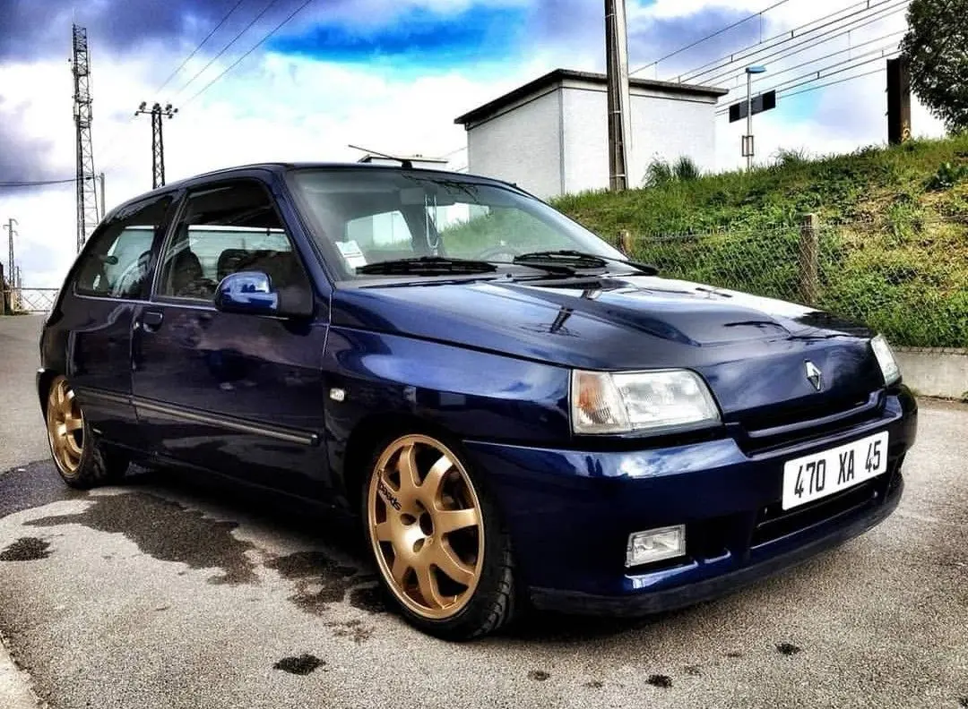 Renault Clio Clio 2.0 16V Sport 4