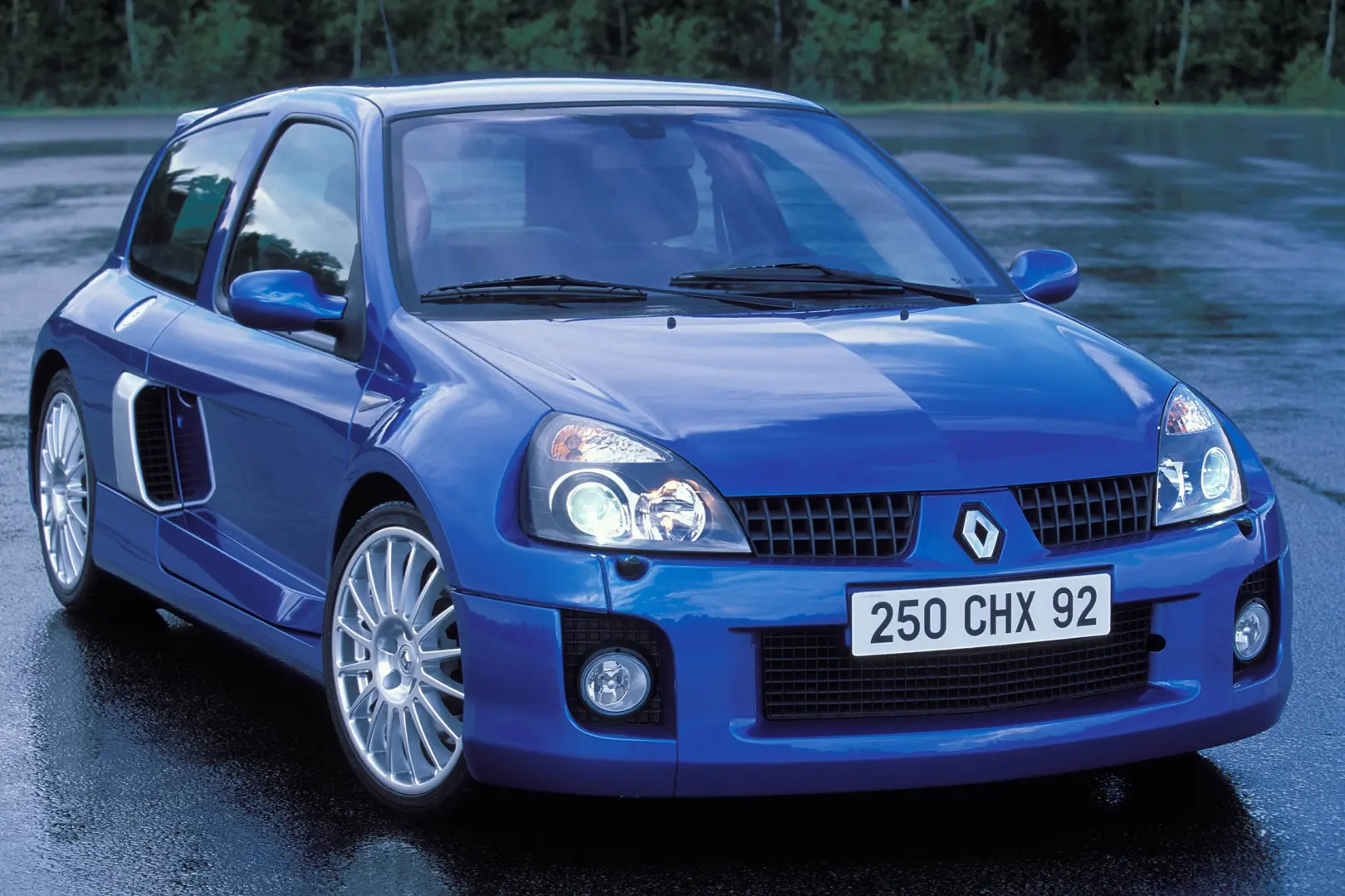 Renault Clio Clio 3.0 V6 RS 2
