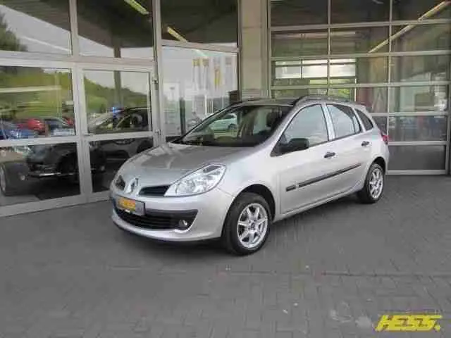 Renault Clio Clio Grandtour 1.2 16V Authentique 2