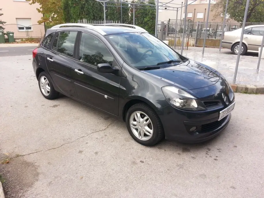 Renault Clio Clio Grandtour 1.5 DCI Authentique 1