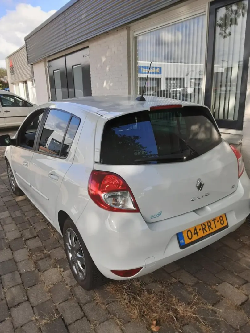 Renault Clio Clio 1.5 DCI Night&Day BVA 4