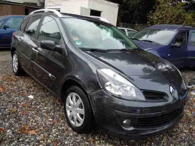 Renault Clio Clio Grandtour 1.6 16V Night&Day BVA 3
