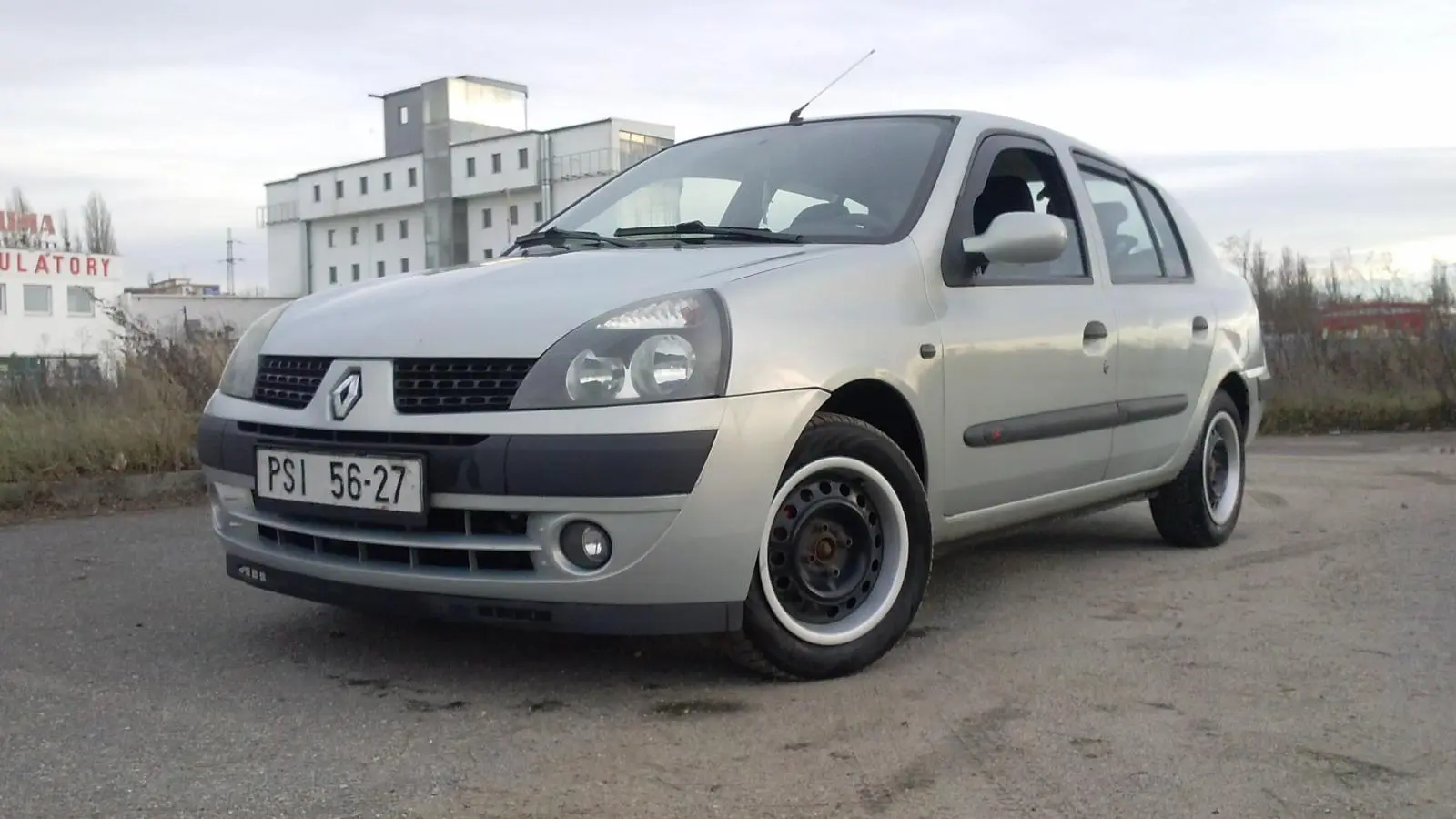 Renault Clio Clio Symbol 1.4 16V Dynamique 6