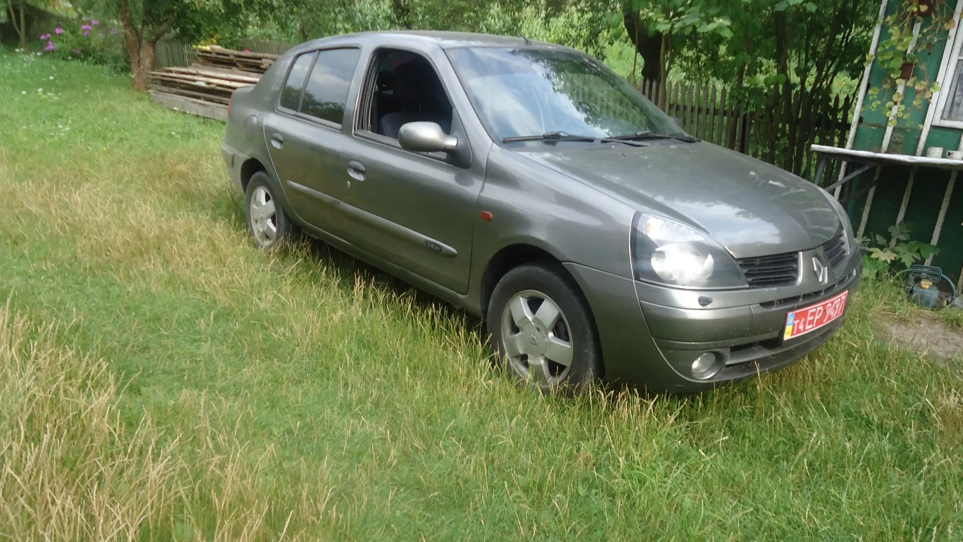 Renault Clio Clio Symbol 1.4 16V Expression 6