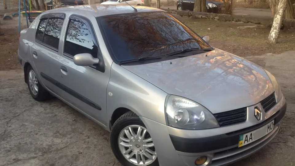 Renault Clio Clio Symbol 1.4 16V Fidji BVA 5