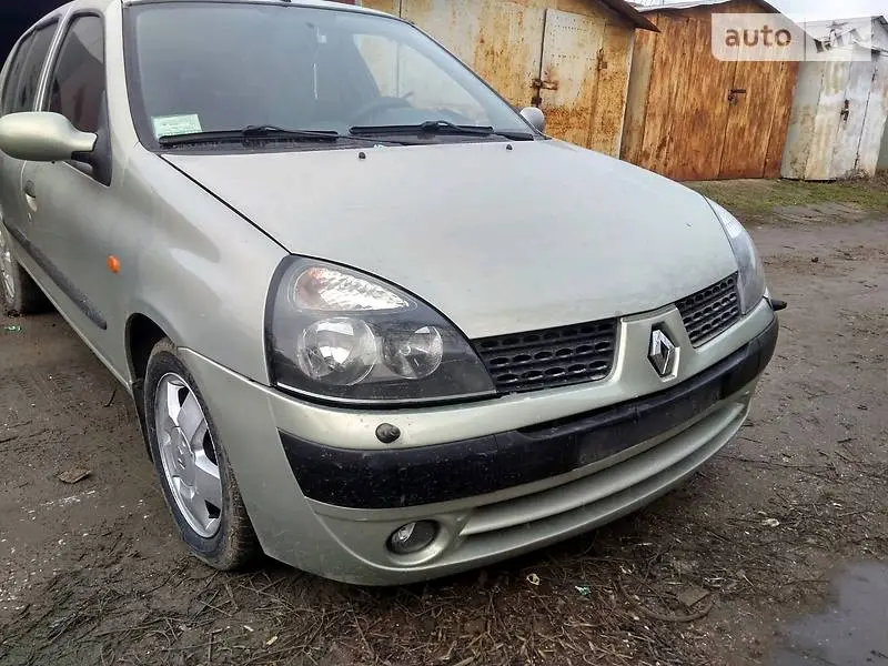 Renault Clio Clio Symbol 1.4 8V Fidji 3