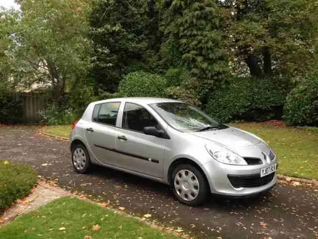 Renault Clio Clio Symbol 1.5 DCI Authentique 7