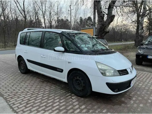 Renault  Grand Espace 2.2 dCi Expression 3