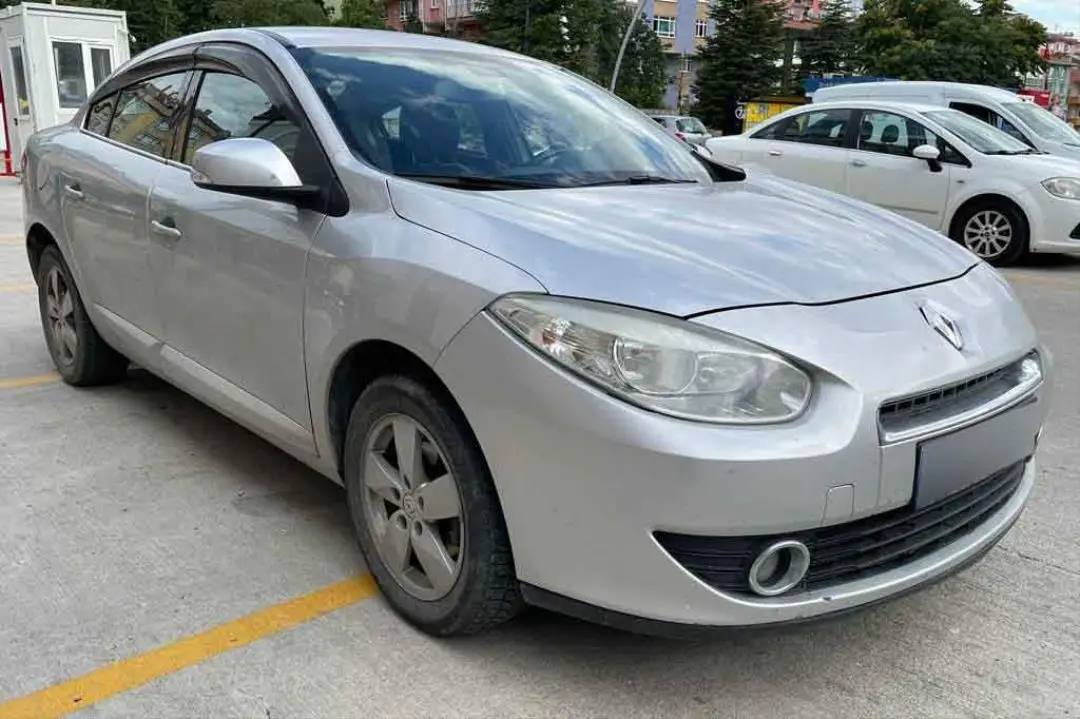 Renault Fluence Fluence 1.5 DCI Elegance EDC 5
