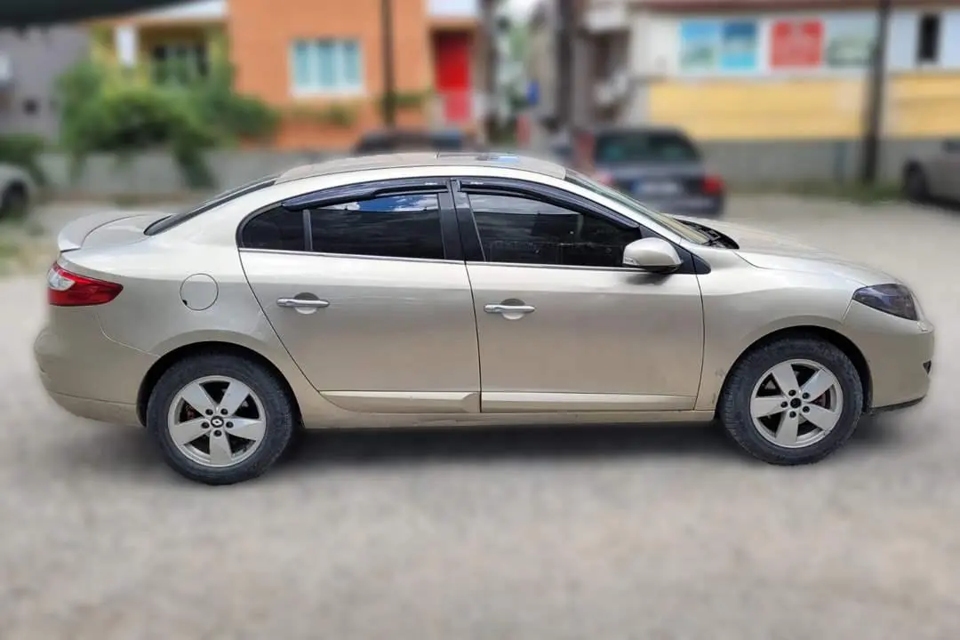 Renault Fluence Fluence 1.5 DCI Authentique 7