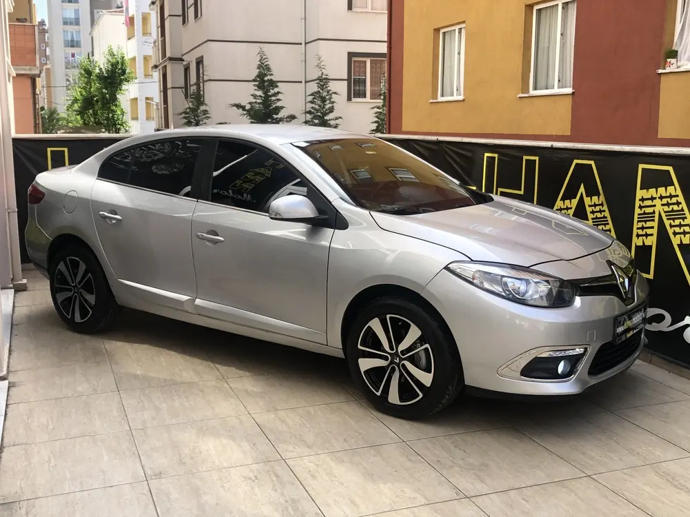 Renault Fluence Fluence 1.5 DCI Joy 6