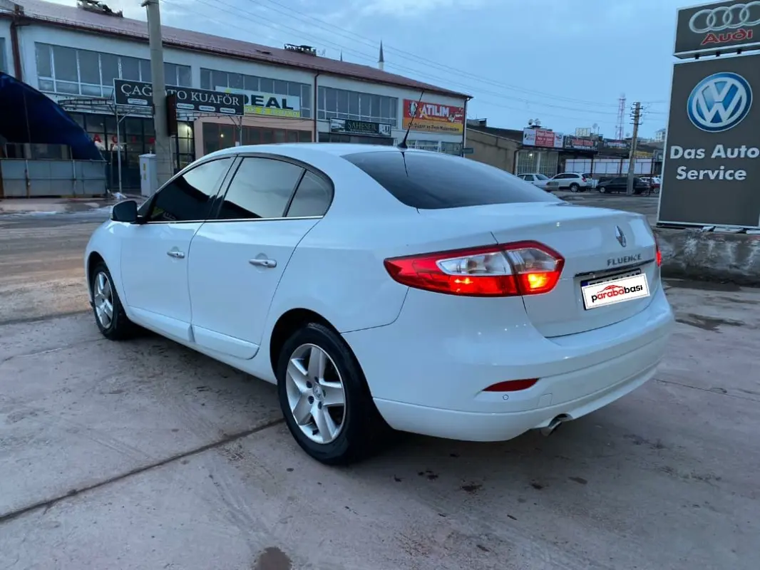 Renault Fluence Fluence 1.5 DCI Touch Plus EDC 4