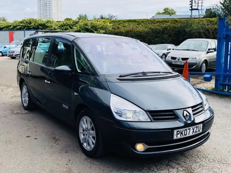 Renault  Grand Espace 2.0 DCI DPF Initiale 4