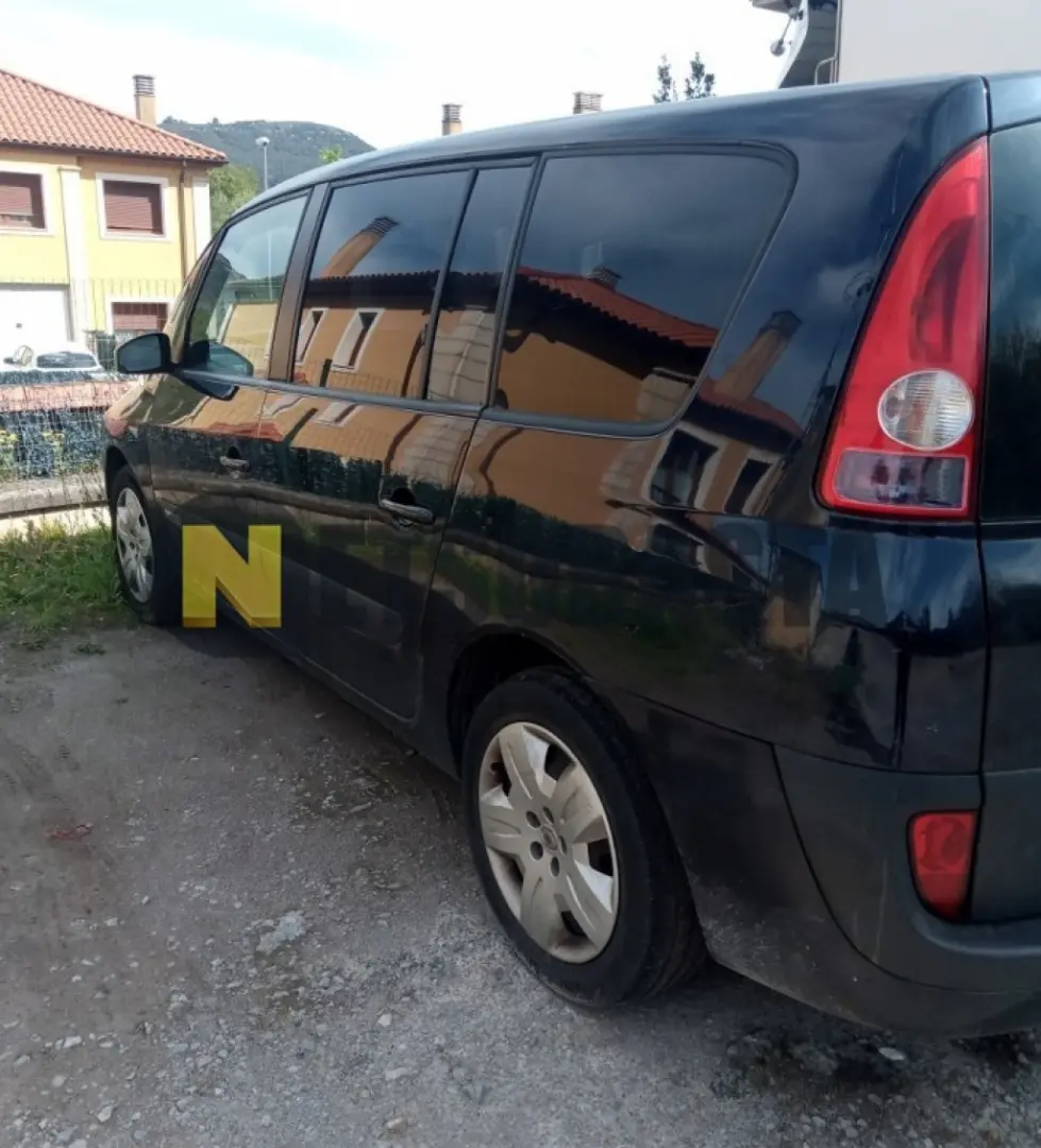 Renault  Grand Espace 2.2 dCi Privilege 5
