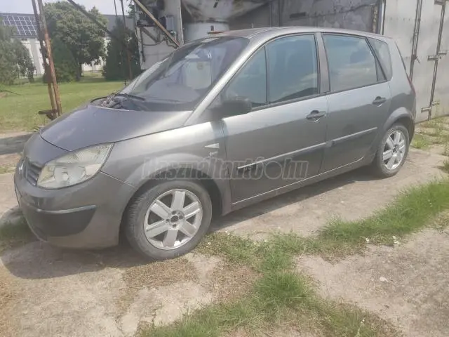Renault Grand Scenic Grand Scenic 1.5 DCI Authentique 6