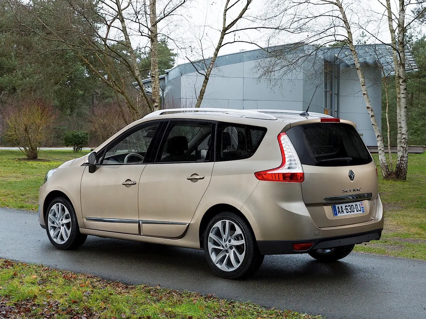 Renault Grand Scenic Grand Scenic 1.5 DCI Icon 7 Koltuk EDC  4