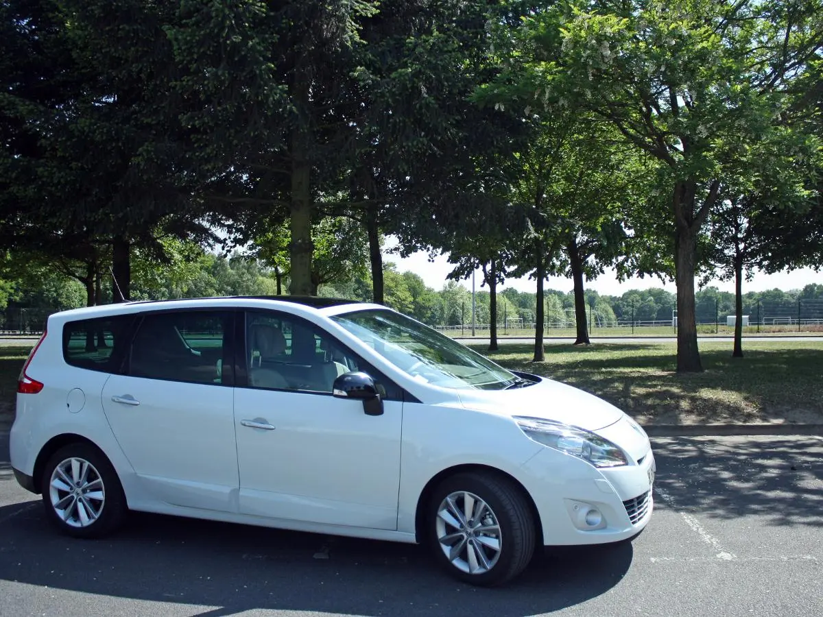 Renault Grand Scenic Grand Scenic 1.5 DCI Privilege 6