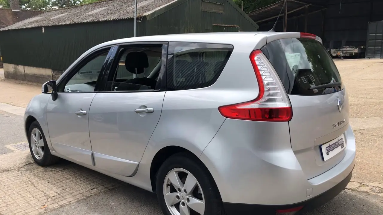 Renault Scenic Scenic 1.6 Dynamique BVA 2