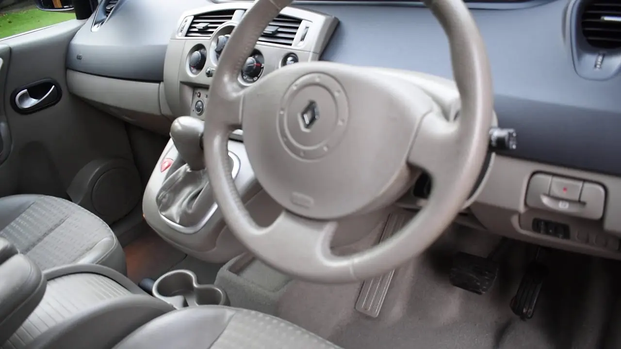 Renault Scenic Scenic 1.6 Privilege 0