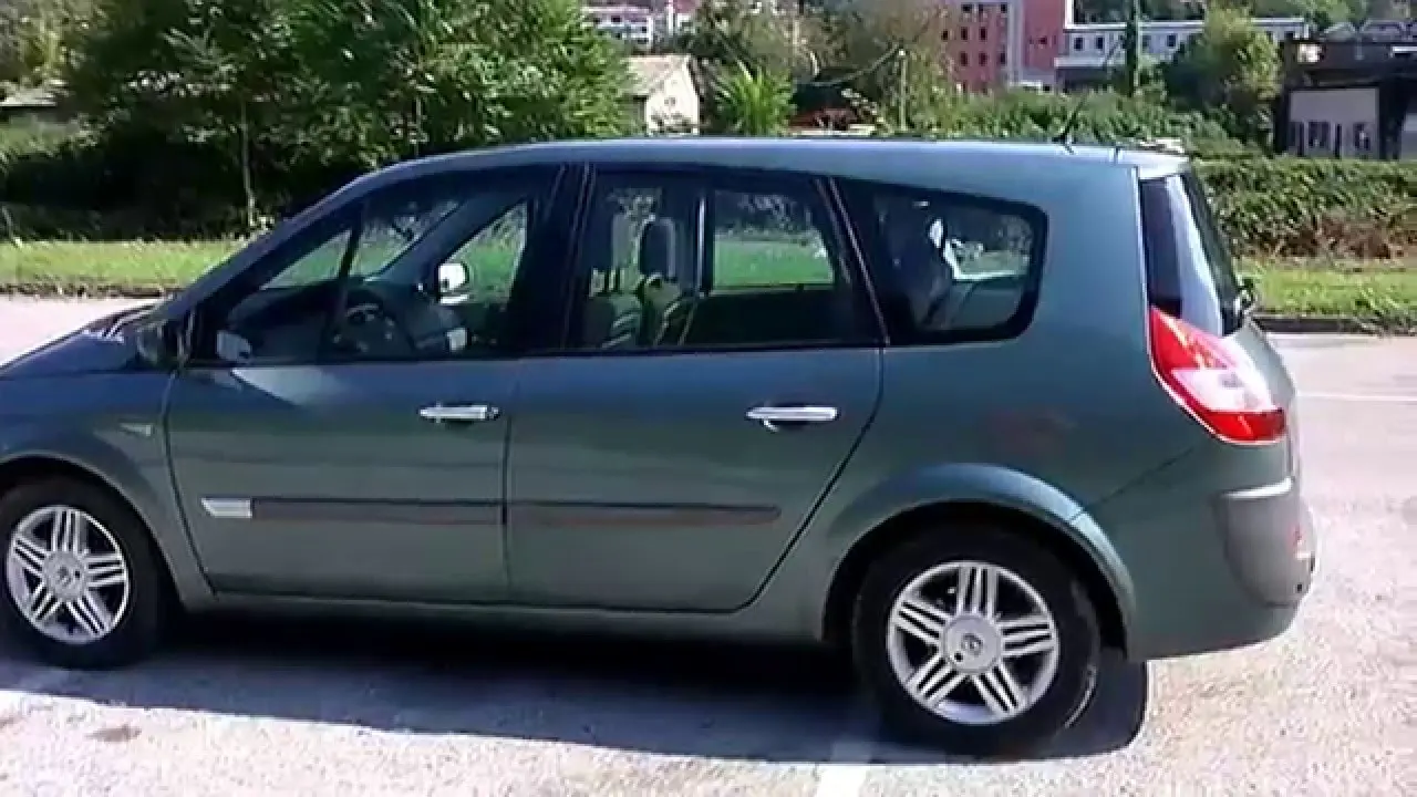 Renault Grand Scenic Grand Scenic 1.6 Dynamique 4